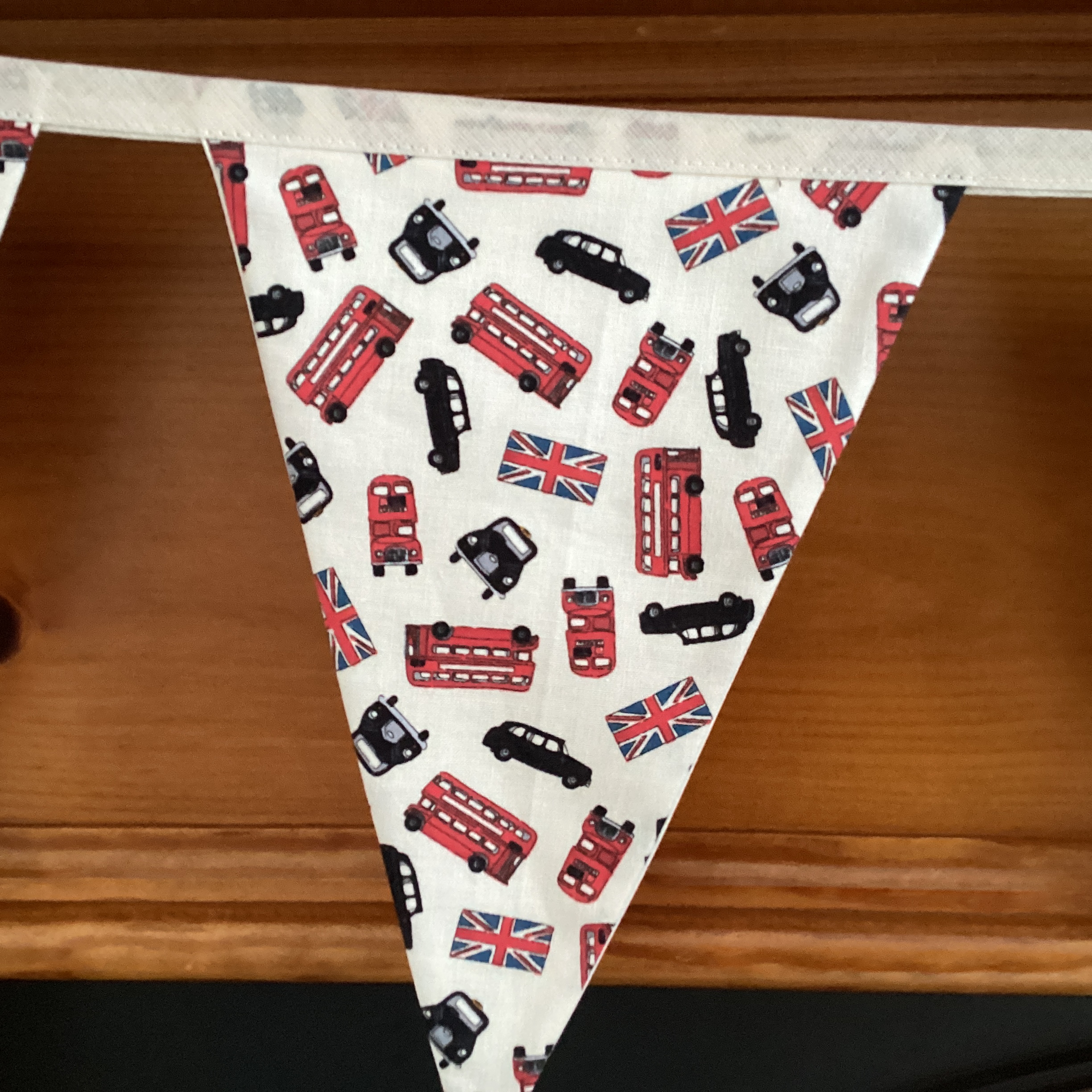 Bunting - London buses and taxis